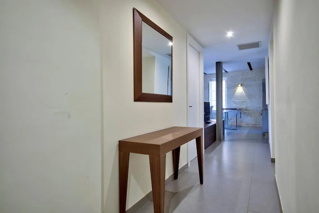 Vallettastay - Orangerie Two Bedroom Apartment 402