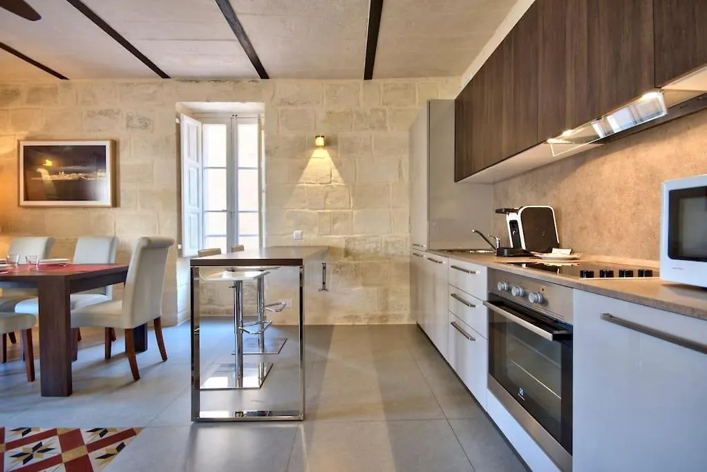 Vallettastay - Orangerie Two Bedroom Apartment 402 contacts