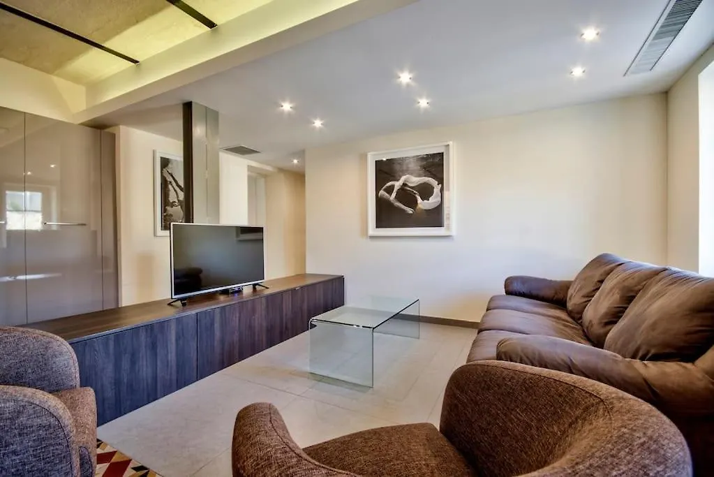 Vallettastay - Orangerie Two Bedroom Apartment 402 0*, Valletta Malta